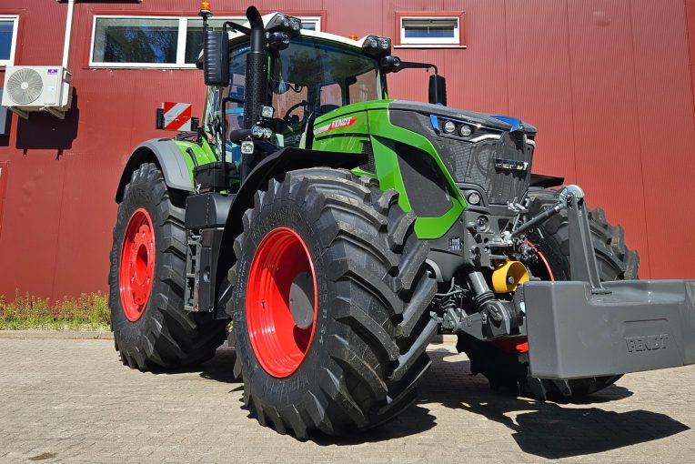 Fendt 933 Vario