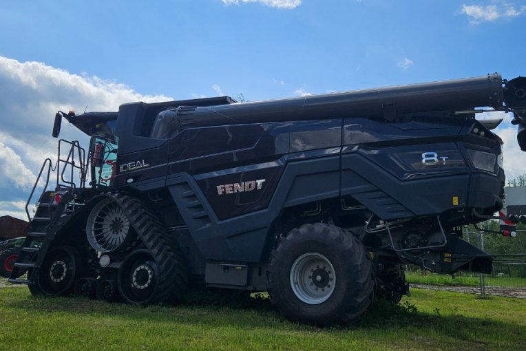 Fendt IDEAL 8T