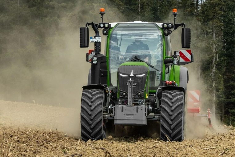 Fendt 300 Vario Gen5