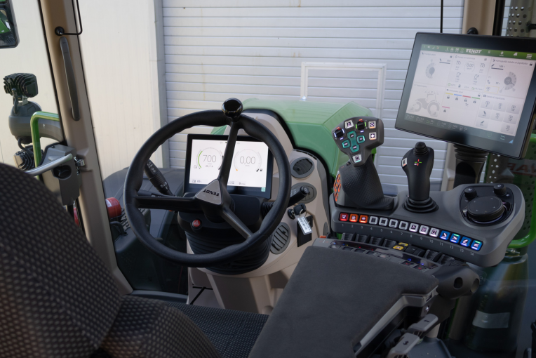 Fendt 728 Vario Gen7 ProfiPlus