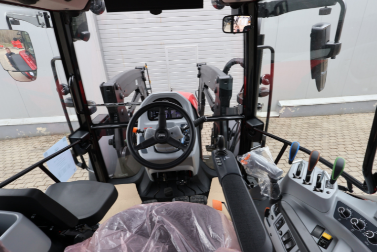 Valtra A115 H4