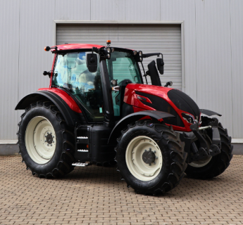 Valtra N155A